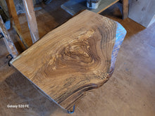 Load image into Gallery viewer, Side table